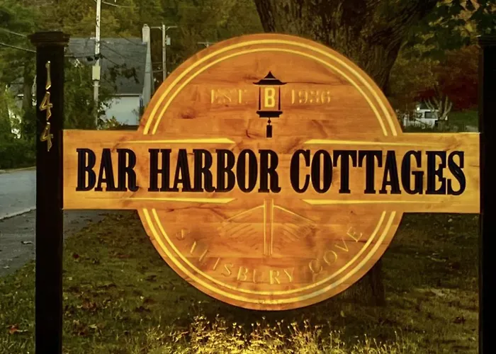 Bar Harbor Cottages & Suites
